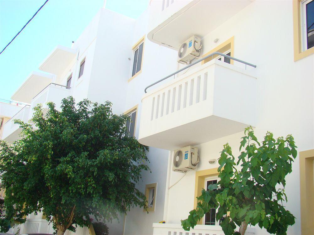 Diamond Apartments & Suites Khersónisos Eksteriør bilde